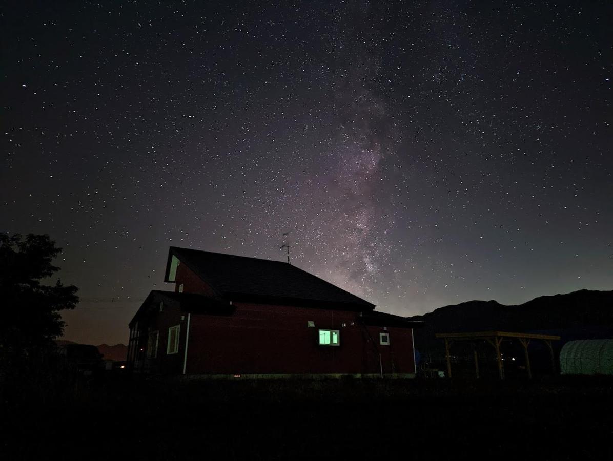 House Of Joy Furano 15 Mins To Ski Resort Exterior foto